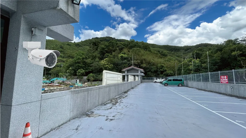 Efficient Management of a Large Scenic Area with Limited Staff - Xiao Wulai Scenic Area