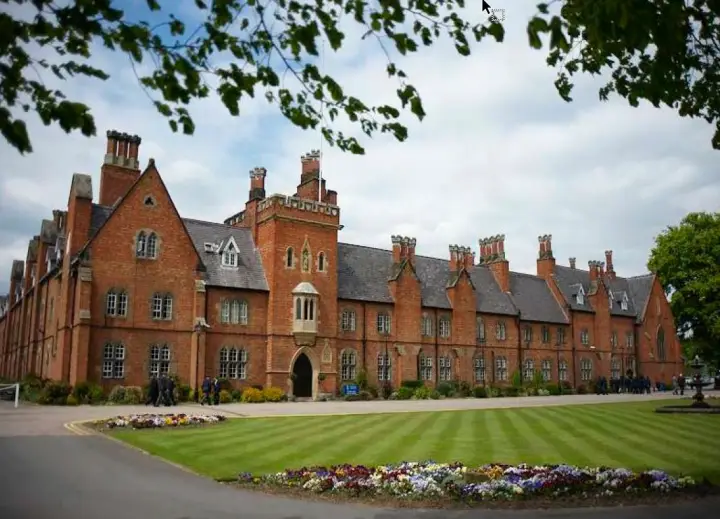 Full digital IP video architecture on campus