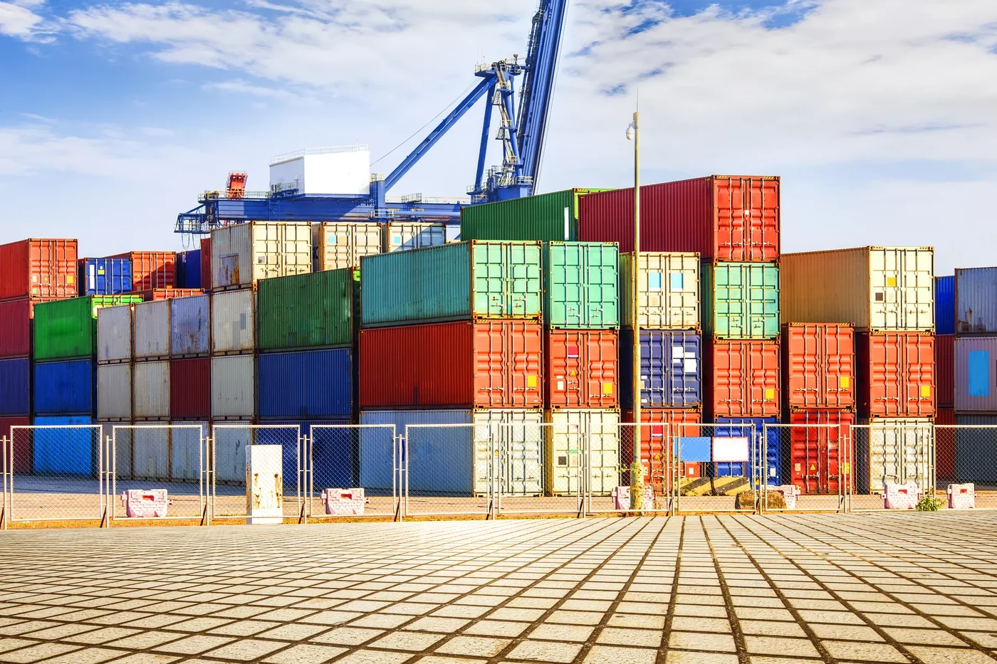 Container terminal wharf
